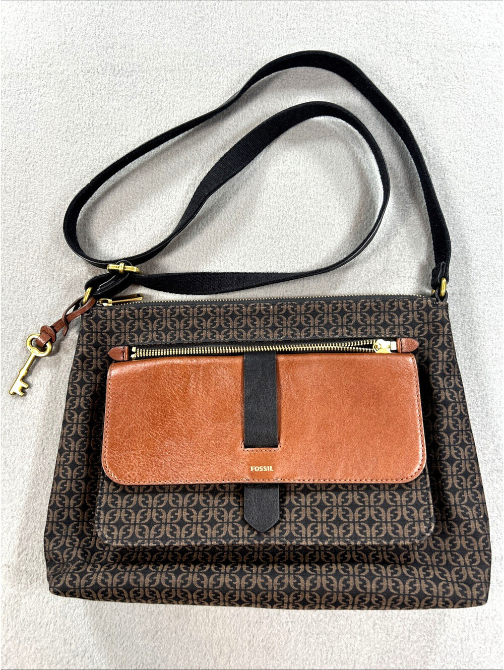 Fossil Kinley Black & Brown Logo Monogram Crossbody/Shoulder Bag Leather Fabric